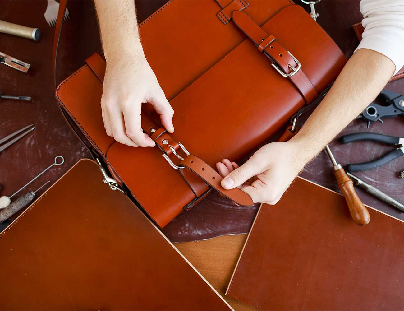 Leather goods Wholesalers in Dubai